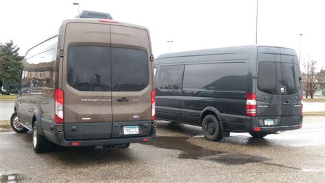 Is Ford Transit Wider Than Sprinter?