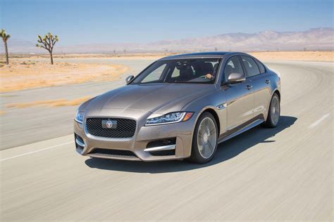 Is Jaguar XF good on fuel?