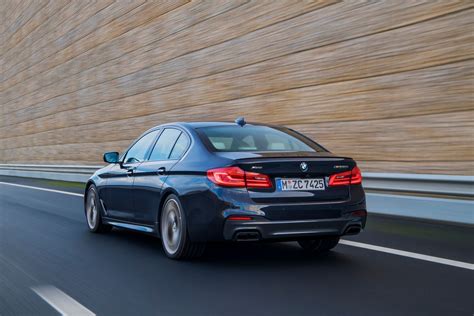 Is M550i faster than M5?