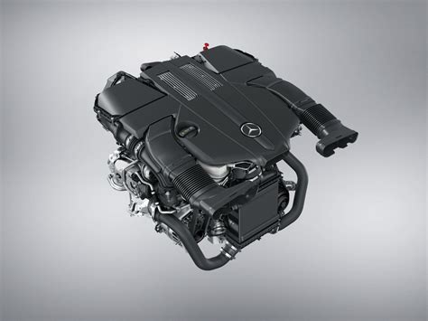 Is Mercedes a V6 engine?