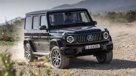 Is Mercedes G-class fast?