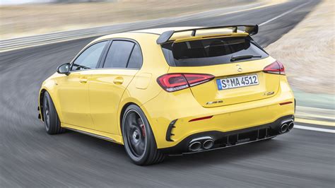 Is the A45 AMG twin turbo?