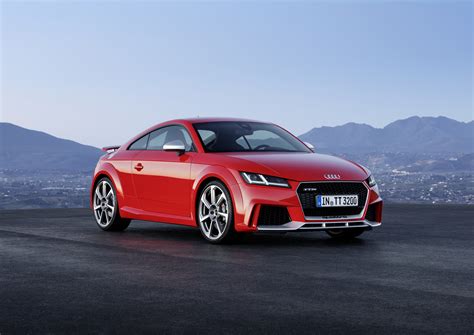 Is the Audi TT RS turbocharged?