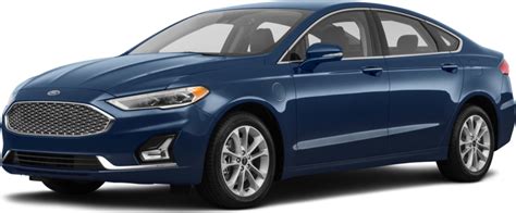 Is The Ford Fusion Hybrid A Plug In?