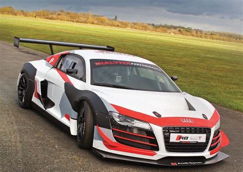 Is the R8 turbocharged?