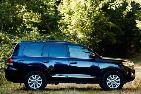 Is Toyota Sequoia Same As Land Cruiser?