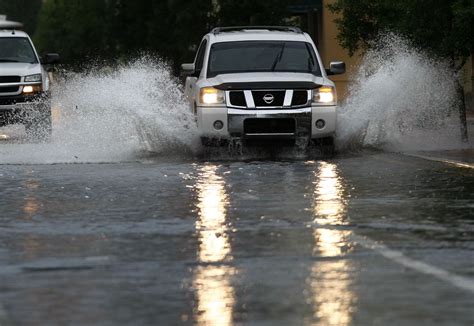 Is xDrive better in rain?