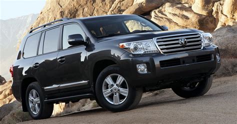 What Are The Advantages Of Toyota Land Cruiser?