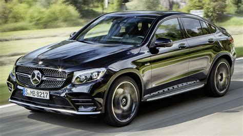 What cars compete with GLC?