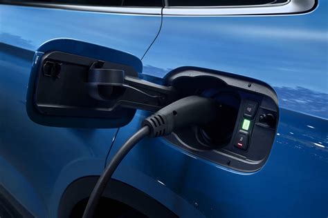 What charging does Audi Q5 hybrid need?