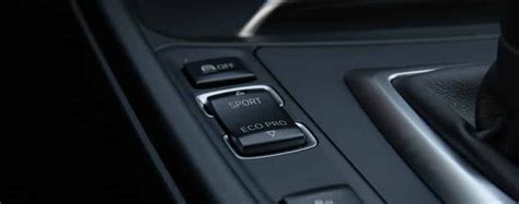 What does the A off button do in BMW?