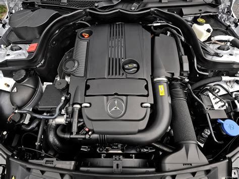 What engine is in a C class Mercedes?