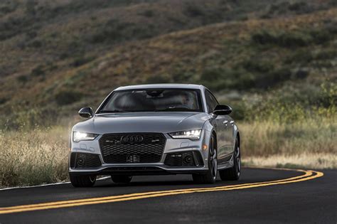 What is Audi top speed car?