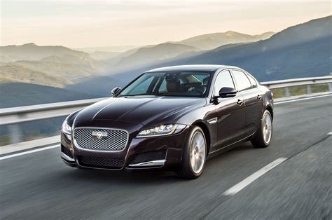 What is good about Jaguar XF?