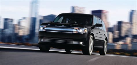 What Is The Difference Between A Ford Flex Se And Sel?