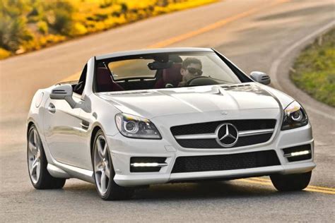 What is the difference between SLK 300 and 350?