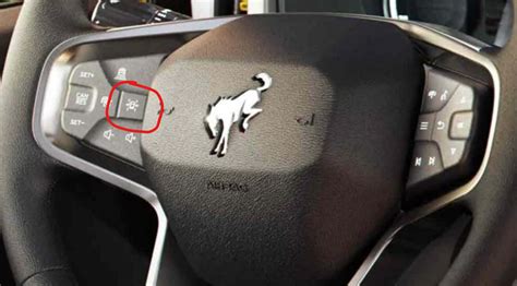 What Is The R Button On The Ford Raptor?