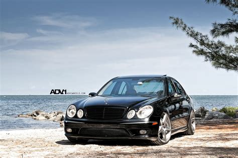 What is the top speed of E55 AMG without limiter?