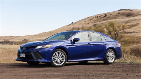 What Kind Of Gas Does A Toyota Camry Hybrid Take?