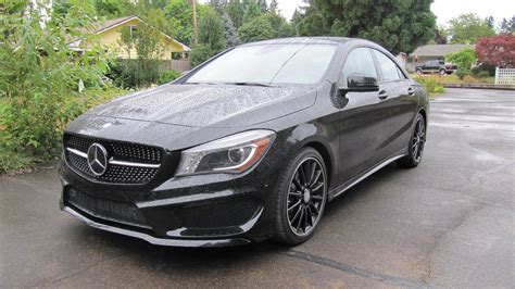 What type of gas does a CLA250 take?