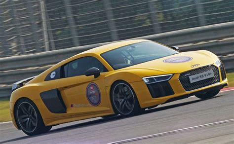 What year will the R8 be discontinued?