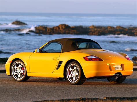 When did Porsche stop making Boxster?