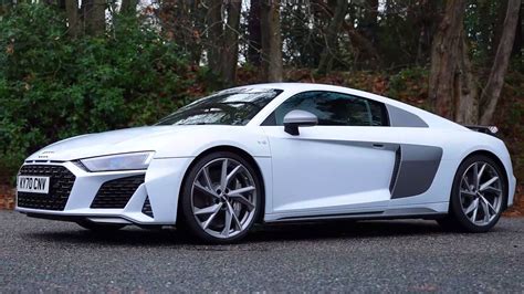 Which car can beat Audi R8?