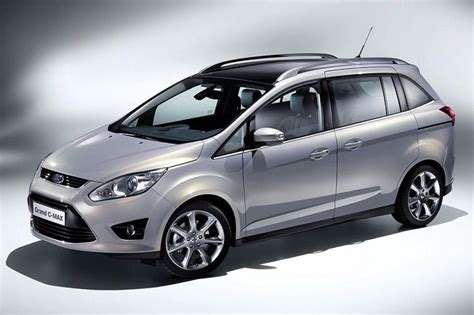 Which Ford Model Is 7 Seater?