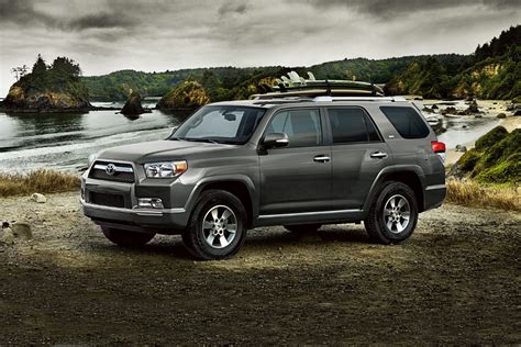 Which Year 4Runner Has 7 Seats?