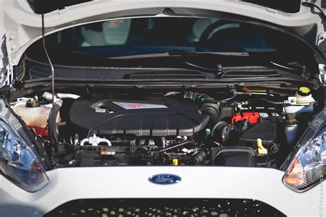 Who Makes Fiesta St Engine?