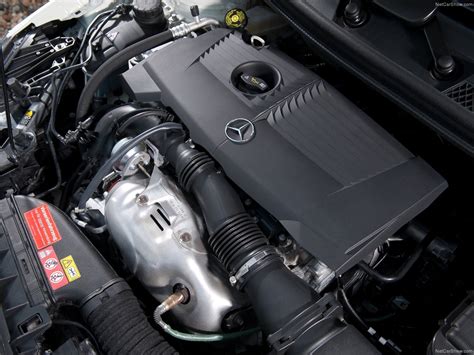 Who makes the engine on a Mercedes B Class?