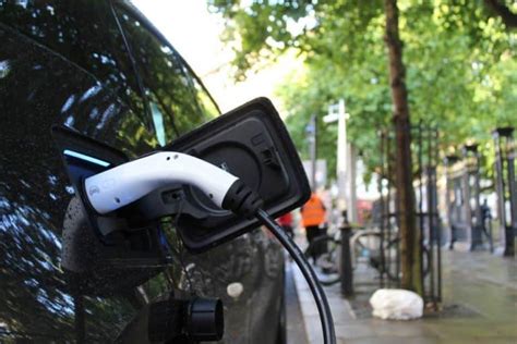 Why fast charging is bad for EV?