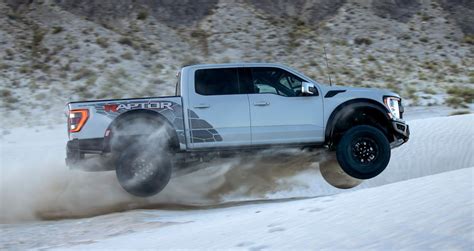 Why The Trx Is Better Than The Raptor R?