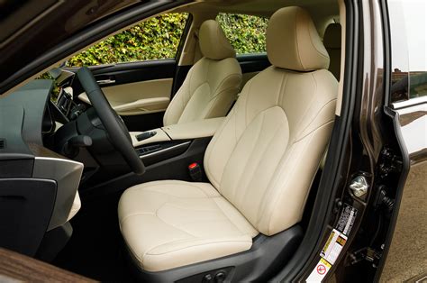 Are Toyota Avalon Seats Comfortable?