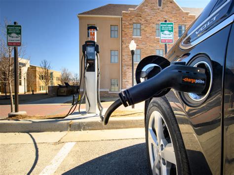 Can Any Electric Car Use Any Charging Station?