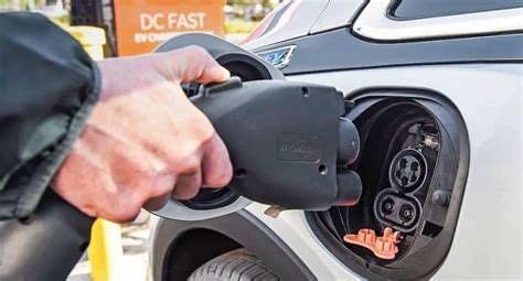 Can I Charge My Chevy Bolt At A Dealership?