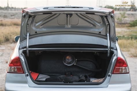 Can The Trunk Of A Car Be Opened From The Inside?