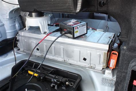 Can You Charge A Toyota Highlander Hybrid Battery?