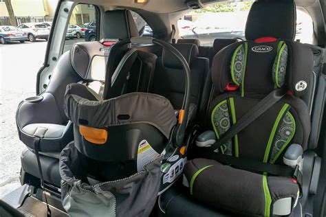 Can You Fit 3 Car Seats In Back Of Honda Odyssey?