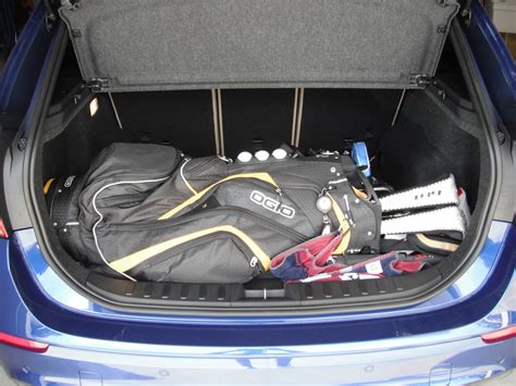 Can You Fit Golf Clubs In A Hyundai Elantra?