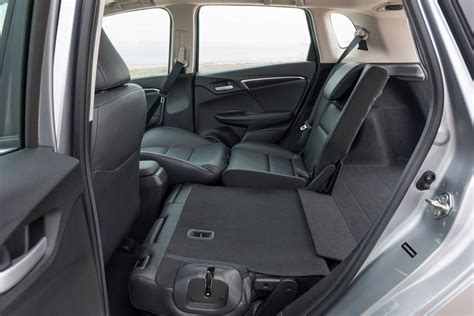 Do Honda Fit Rear Seats Fold Flat?