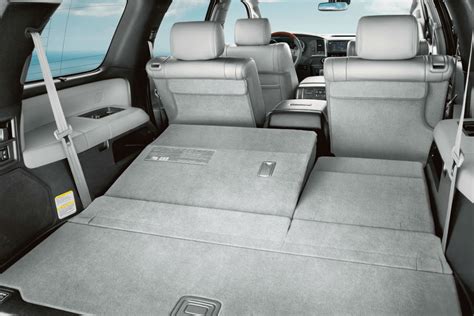 Do Sequoia seats fold flat?