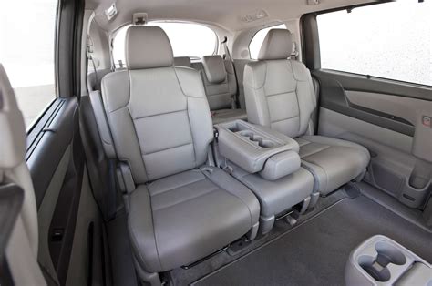 Do The Second-row Seats In A Honda Odyssey Recline?