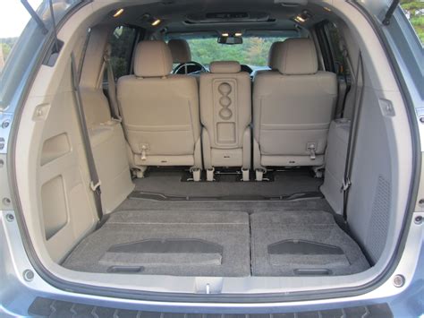 Does 2023 Honda Odyssey Have Stow And Go Seats?