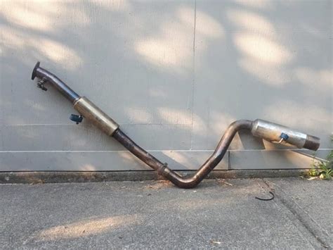 Does a straight pipe add horsepower?