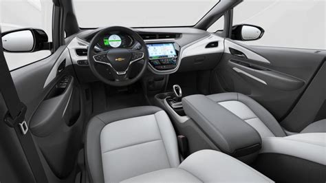 Does Bolt EV have leather seats?