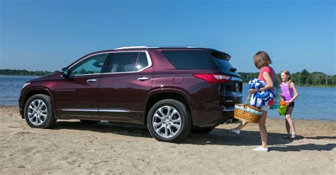 Does Chevy Traverse Have Hands Free Liftgate?