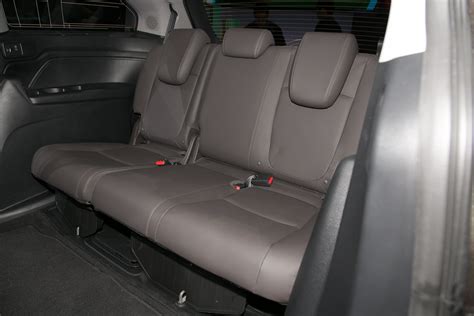 Does Honda Odyssey Have 3rd Row Seating?