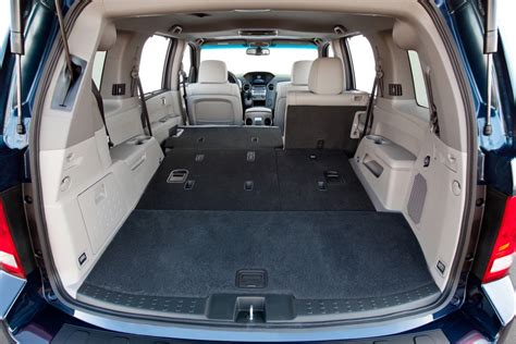 Does Honda Pilot Have Lot Of Cargo Space?