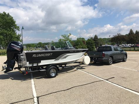 How Big A Boat Can A Honda Ridgeline Tow?